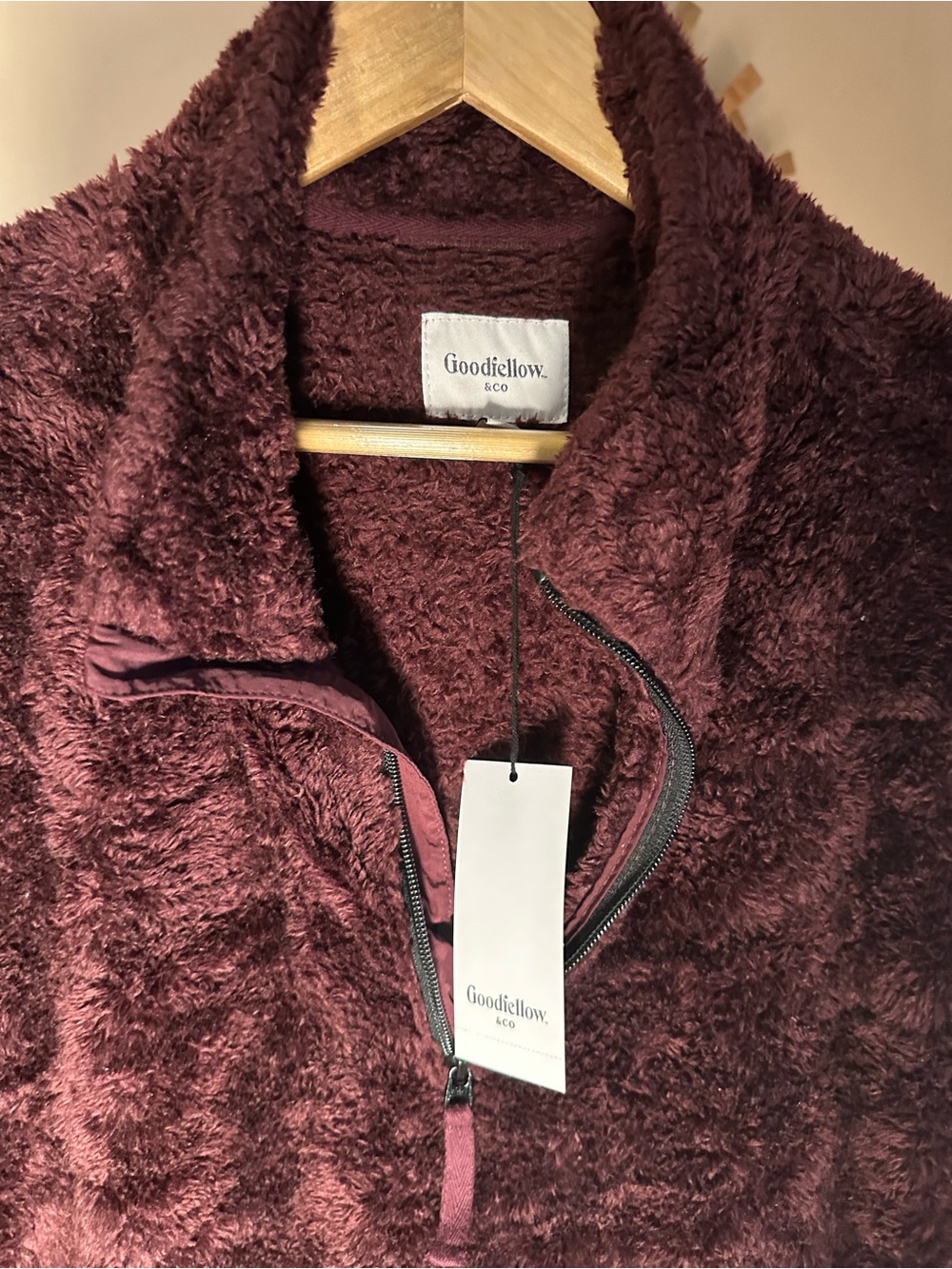 Goodfellow & Co Men’s Burgundy Plush Sherpa Half-Zip Sweatshirt - Picture 2 of 4